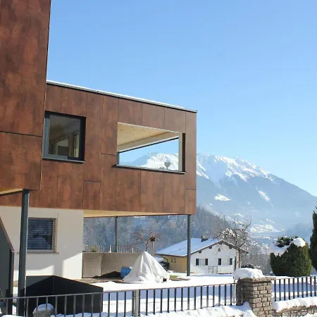 Bitschnau *